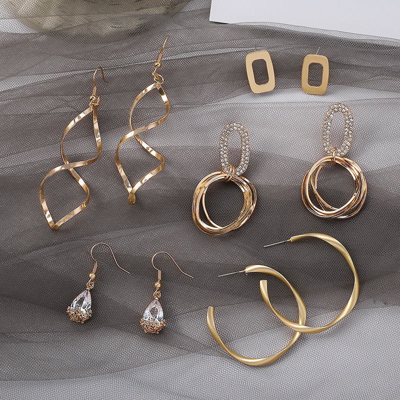 Cold Wind Korean Earrings